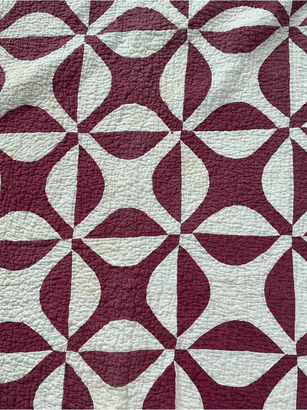 Vintage orange peel style burgundy and cream cotton quilt 58 x 68 USA made - Picture 7 of 9